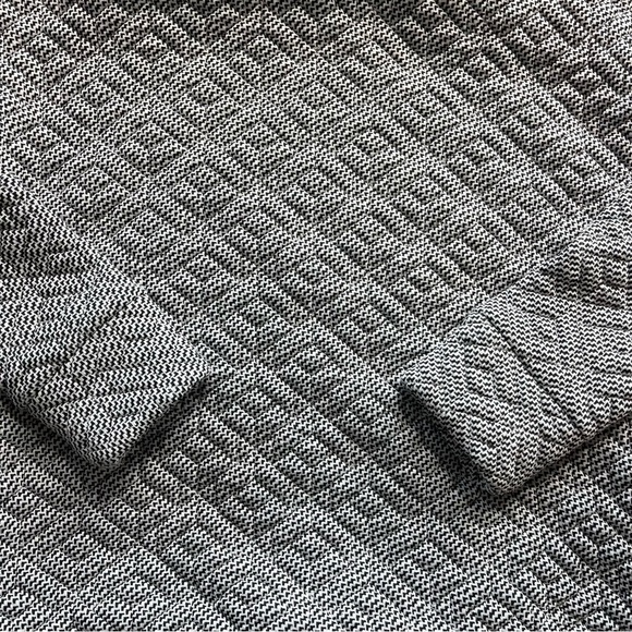 GAPFIT puffy quilted turtleneck sweatshirt sweater, women’s M. - Picture 4 of 10